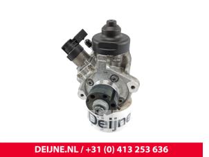 Volkswagen Crafter Brandstofpomp Mechanisch O305136 foto 3