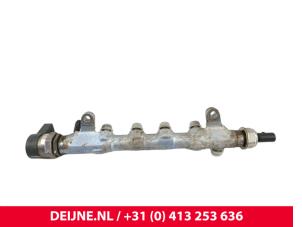 Volkswagen Crafter Einspritzdüse (Einspritzer) O305137 foto 2