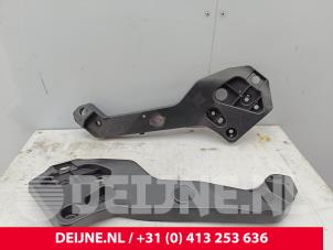 Renault Trafic Frontpaneel O9990003171 foto 3