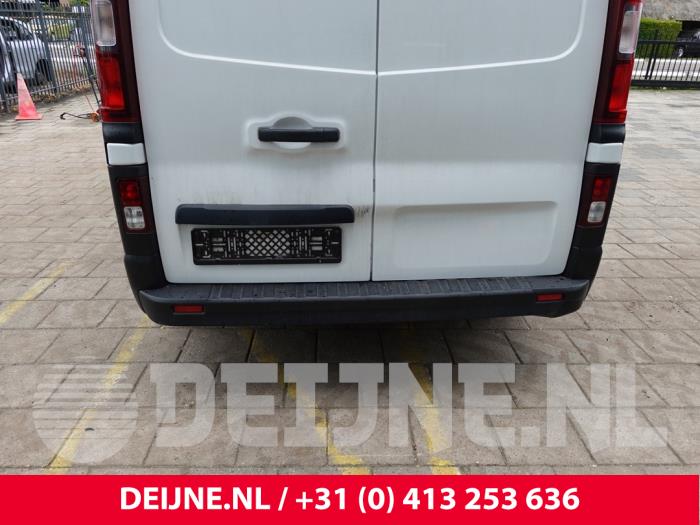 Renault Trafic Achterbumper O305179
