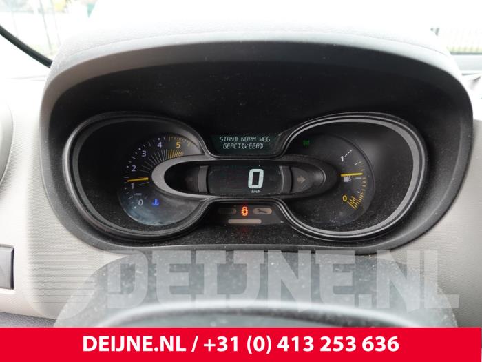 Renault Trafic Kilometerteller KM O305208