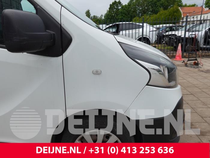 Renault Trafic Kotflügel rechts vorne O305226