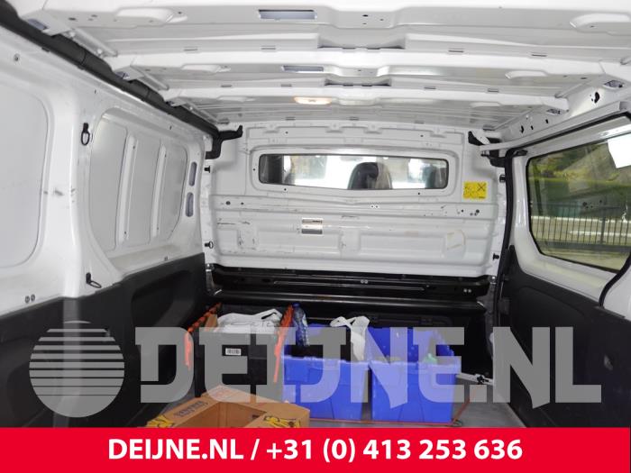 Renault Trafic Tussenschot Cabine O305236