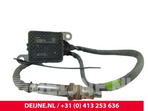Opel Vivaro Nox sensor O305266 photo 2