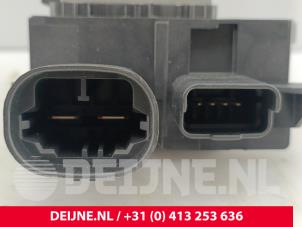 Citroen Jumpy Kachel Weerstand O305275 foto 4