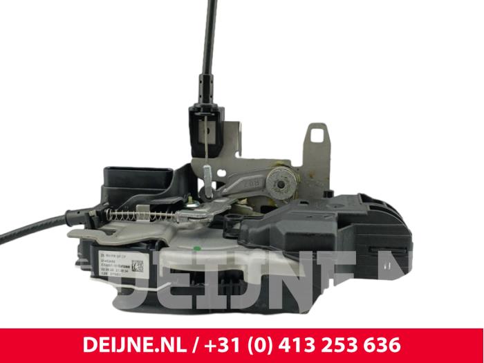 Volvo XC90 Deurslot Mechaniek 4Deurs rechts-voor O305282