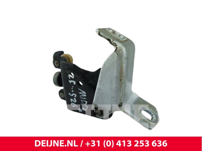 Renault Kangoo Schiebetürrolle rechts O305292