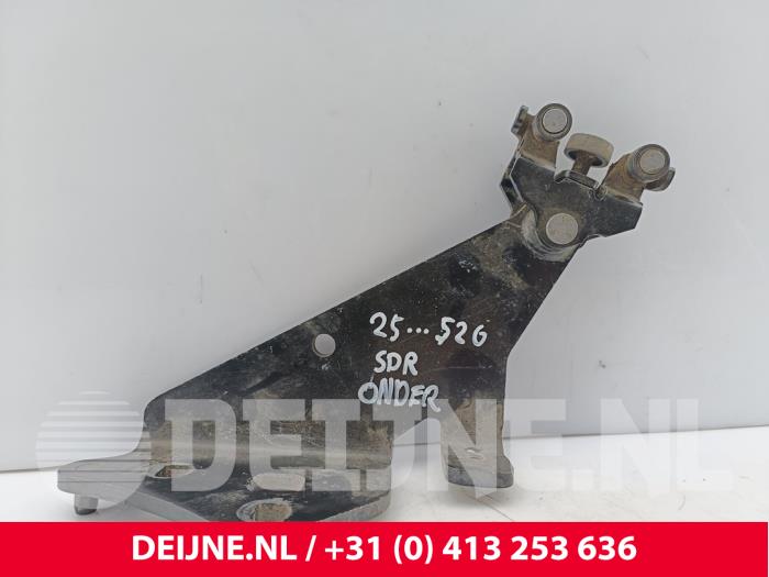 Renault Kangoo Schiebetürrolle rechts O305293