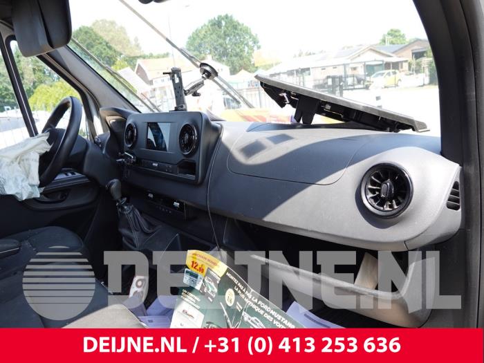 Mercedes Sprinter A-Säule Abdeckkappe links O305308