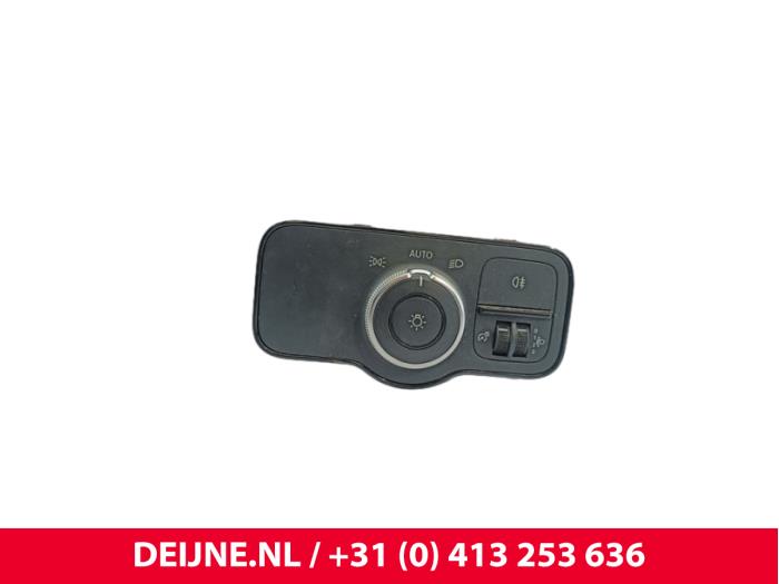 Mercedes Sprinter Licht Schalter O305339