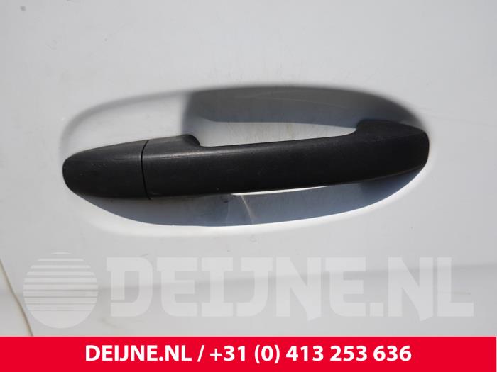 Mercedes Sprinter Türgriff 2-türig rechts O305351