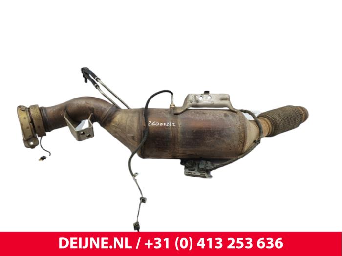 Gebruikte Roetfilter Mercedes Sprinter 3,5t (907.6/910.6) 314 CDI 2.1 D RWD Prijs € 1.058,75 Inclusief btw aangeboden door van Deijne Onderdelen Uden B.V.