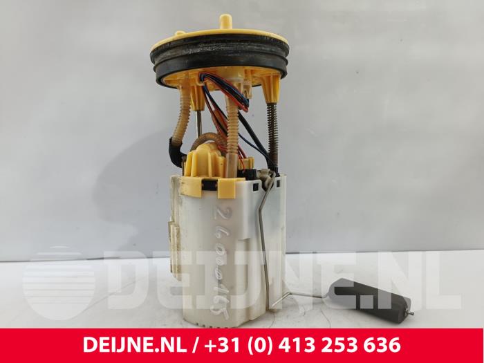 Gebruikte Tank element Pomp Volkswagen Crafter (SY) 2.0 TDI FWD Prijs € 102,85 Inclusief btw aangeboden door van Deijne Onderdelen Uden B.V.