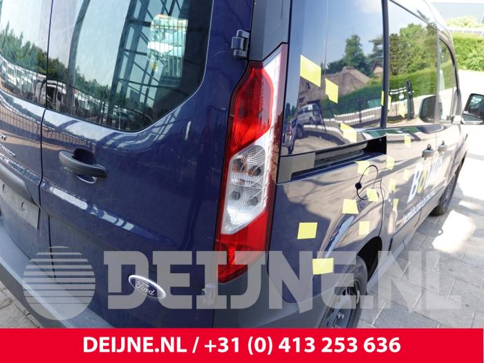 Ford Transit Connect Rücklicht rechts O305499