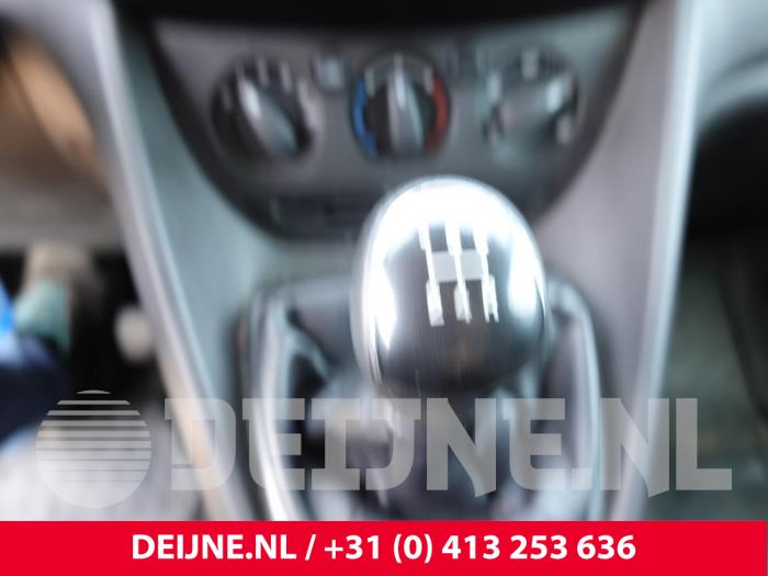 Ford Transit Connect Schaltung O305587