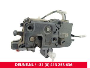 Citroen Jumpy Schuifdeur Slotmechaniek rechts O305599 foto 3