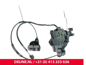 Volkswagen Transporter Schiebetür Schließmechanik rechts O305600 foto 2