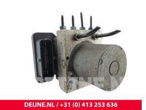 Mercedes Vito ABS Pumpe O305679 foto 2