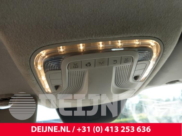 Mercedes Vito Innenbeleuchtung vorne O305687