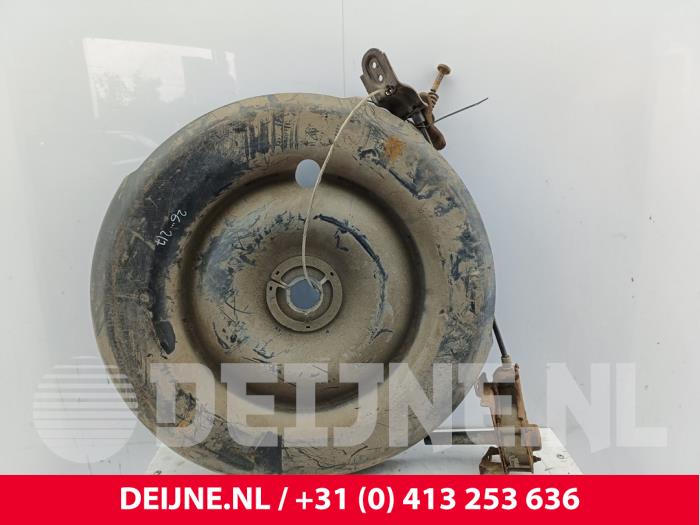 Mercedes Vito Aufhängemechanik Reserverad O305726