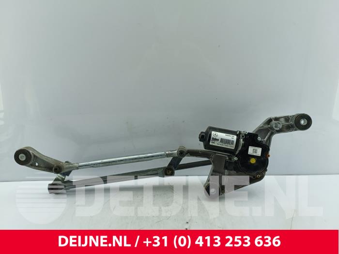 Mercedes Vito Scheibenwischermotor+Mechanik O305738