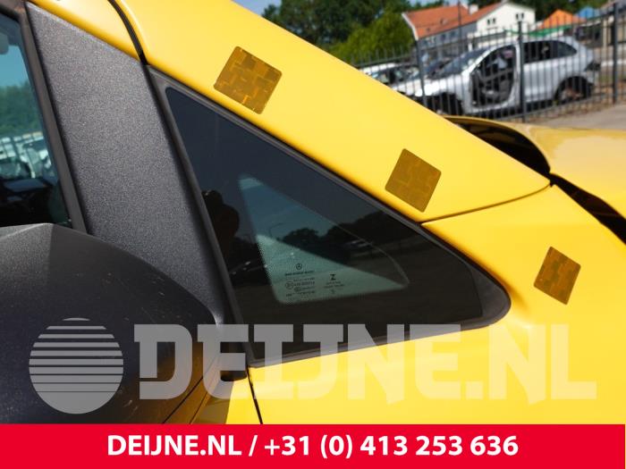 Mercedes Vito Dreieckfenster rechts vorne O305794
