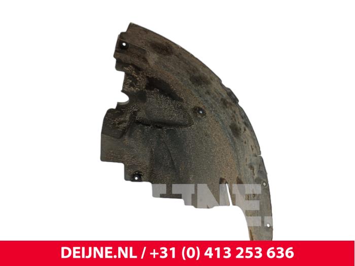 Volkswagen Crafter Radkasten O305801
