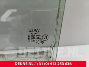 Volkswagen Crafter Quarter light, front right O305802 photo 2