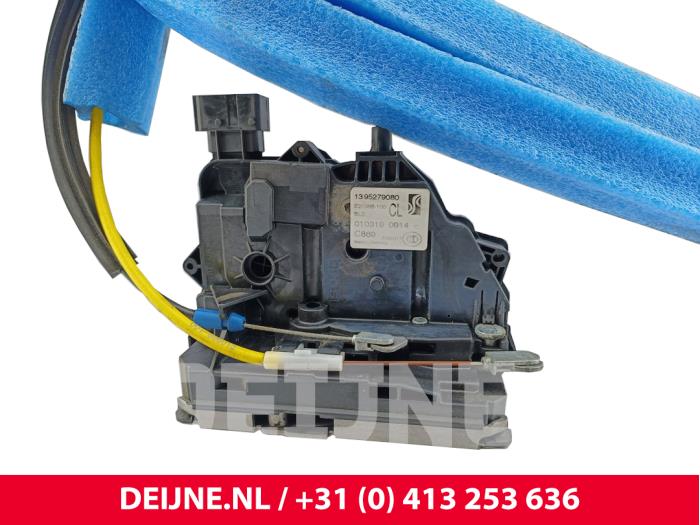 Fiat Ducato Schuifdeur Slotmechaniek rechts O305837