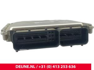Volkswagen Crafter Engine management computer O305865 photo 3