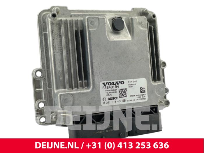 Volvo XC40 Engine management computer O305866