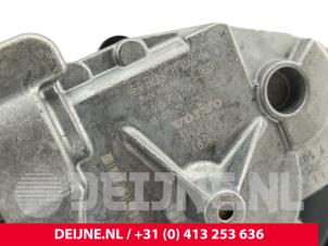 Volvo XC40 Scheibenwischermotor hinten O305939 foto 3