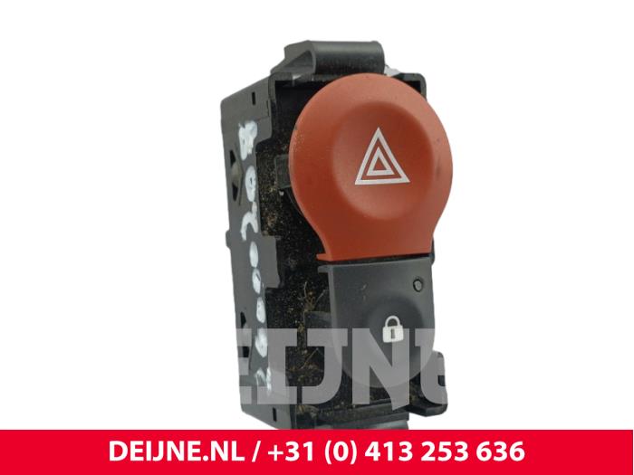 Renault Kangoo Paniekverlichtings Schakelaar O305941