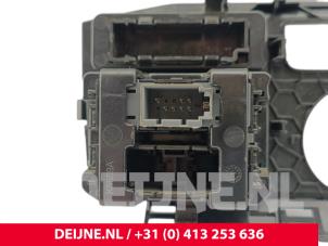 Volkswagen Crafter Dashboard frame O305947 photo 2