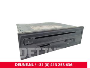 Volkswagen Crafter Regelunit Multi Media O305953 foto 2