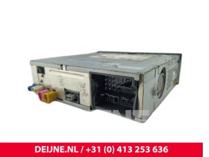 Volkswagen Crafter Regelunit Multi Media O305953 foto 3