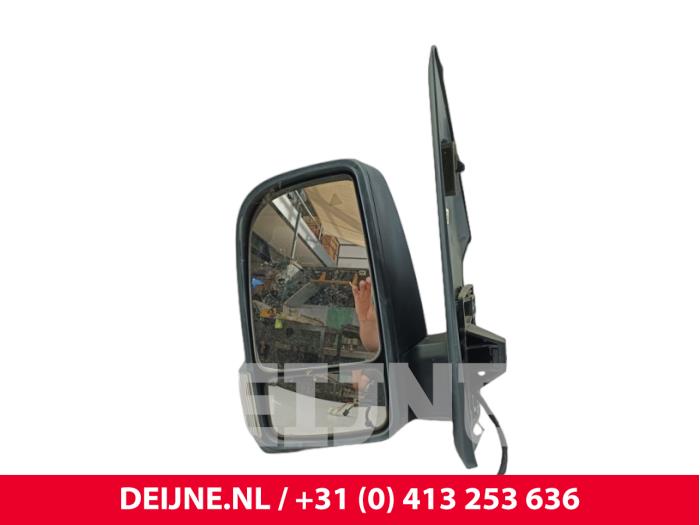 Mercedes Sprinter Buitenspiegel links O305994
