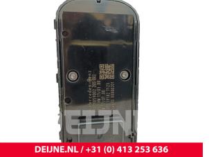 Mercedes Sprinter Electric window switch O306005 photo 3