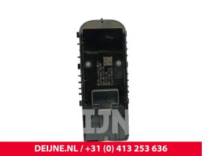 Mercedes Sprinter Electric window switch O306005 photo 2