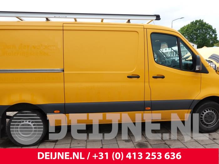 Mercedes Sprinter Schuifdeur rechts O306024