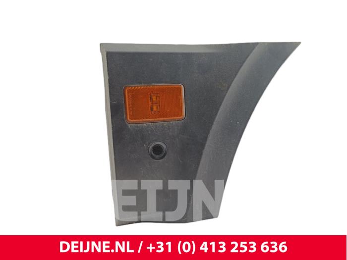 Volkswagen Crafter Bumperlijst links-achter O306055