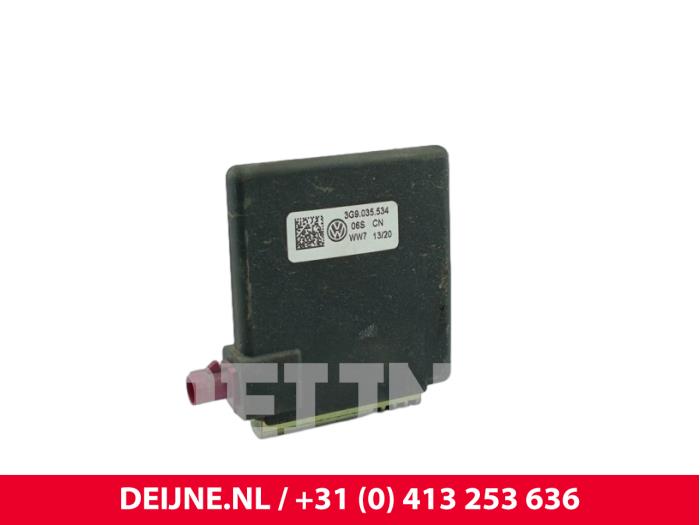 Volkswagen Crafter Antenne O306063