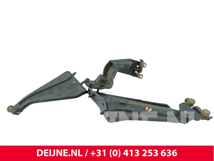 Peugeot Partner Schiebetürrolle rechts O306217