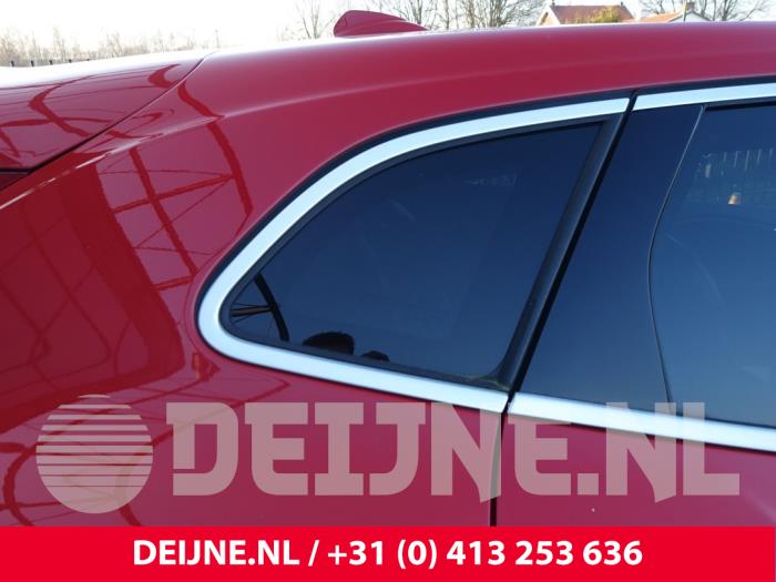 Volvo V40 Extra Ruit 2Deurs rechts-achter O306220