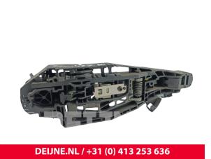 Nissan Primastar Schiebetürgriff links O306236 foto 2