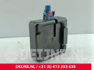Ford Transit Courier GPS Antenne O306268 foto 2