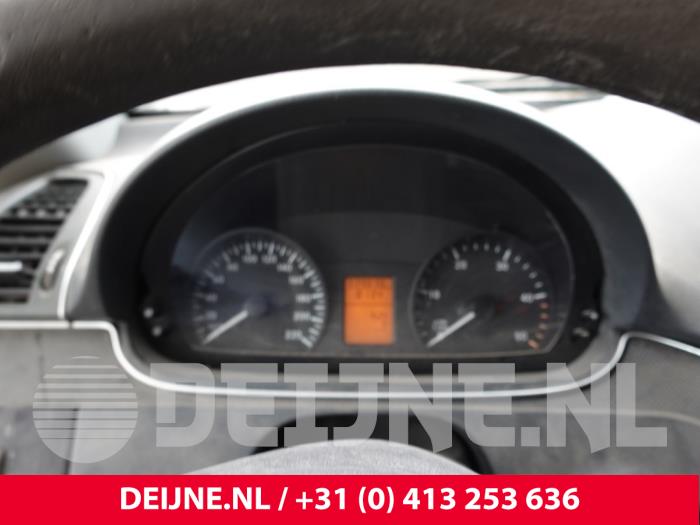 Mercedes Vito Tacho - Kombiinstrument KM O306317