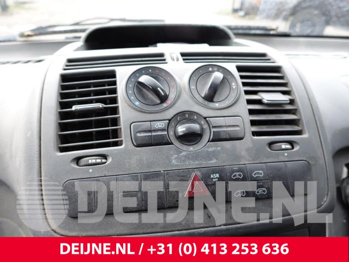 Mercedes Vito Paniekverlichtings Schakelaar O306331