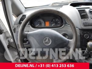 Mercedes Vito Lenkrad O306365 foto 2