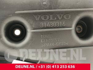 Volvo V60 Kleppendeksel O306402 foto 3